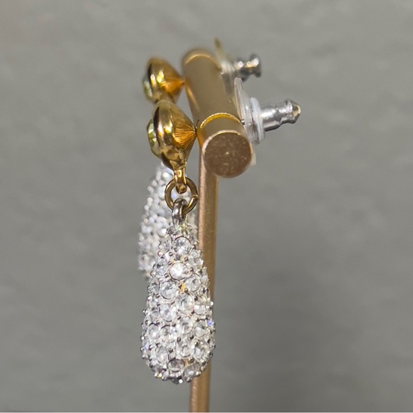 Beautiful women’s earrings - Picture 3 of 5